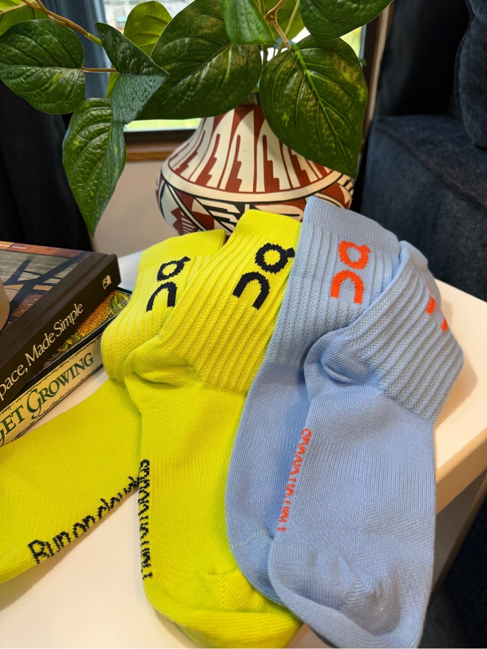 On Running Cloud Socks Half-Caff Unisex set of 2 Size Medium Authentic